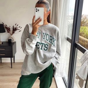 Bloggers Fav H&M New York Jets sweatshirt gray NFL